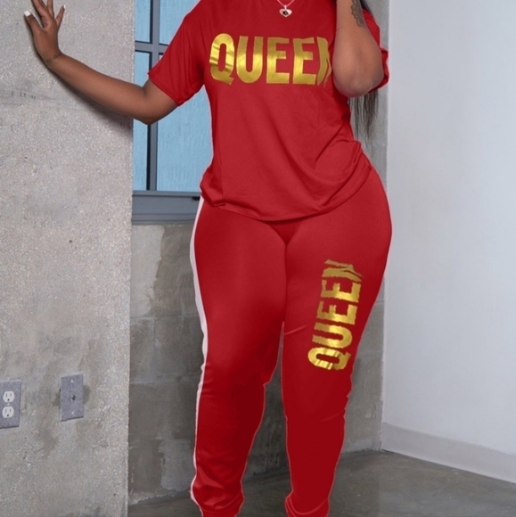 Pants - Women's Red Queen Letter Print Striped 2pc Stretch Pants Set Size M